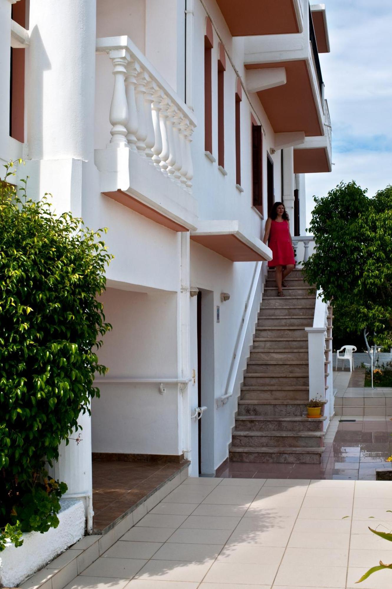 Captain Michalis Apartment *