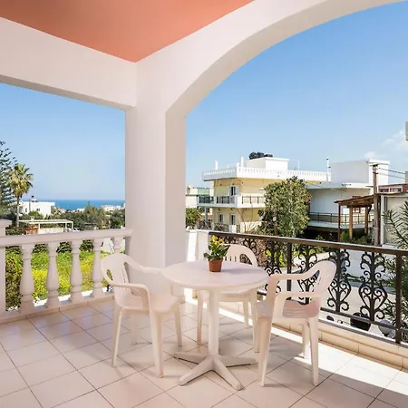 Captain Michalis Apartments Galatas  Exterior photo