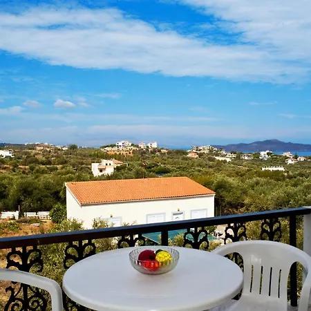 Captain Michalis Apartments Galatas  Exterior photo