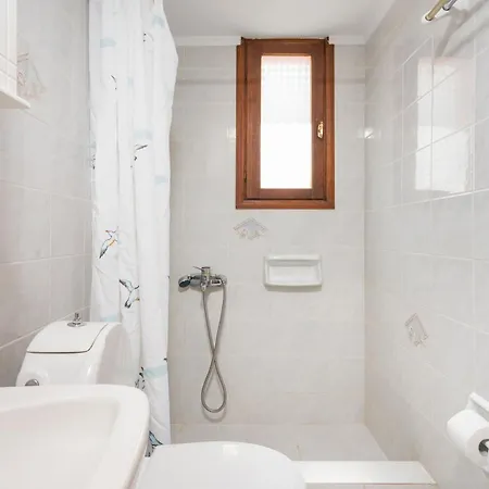 Captain Michalis Apartments Galatas  Exterior photo